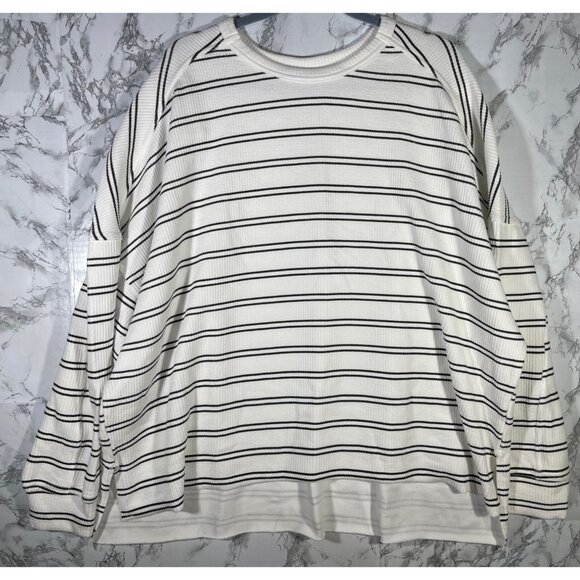 Maurices Striped Long Sleeve textured Crewneck Sweatshirt Size 2X - Picture 1 of 7